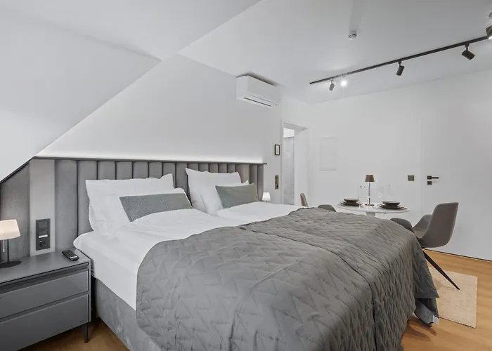 1-2 Personen - Parkplatz - Fahrradgarage - Zentrum - Kueche - Wlan - Klima Apartamento Sankt Martin